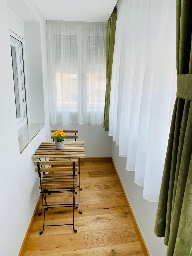 Apartamentos Prestige Suites Malaga I Exterior photo