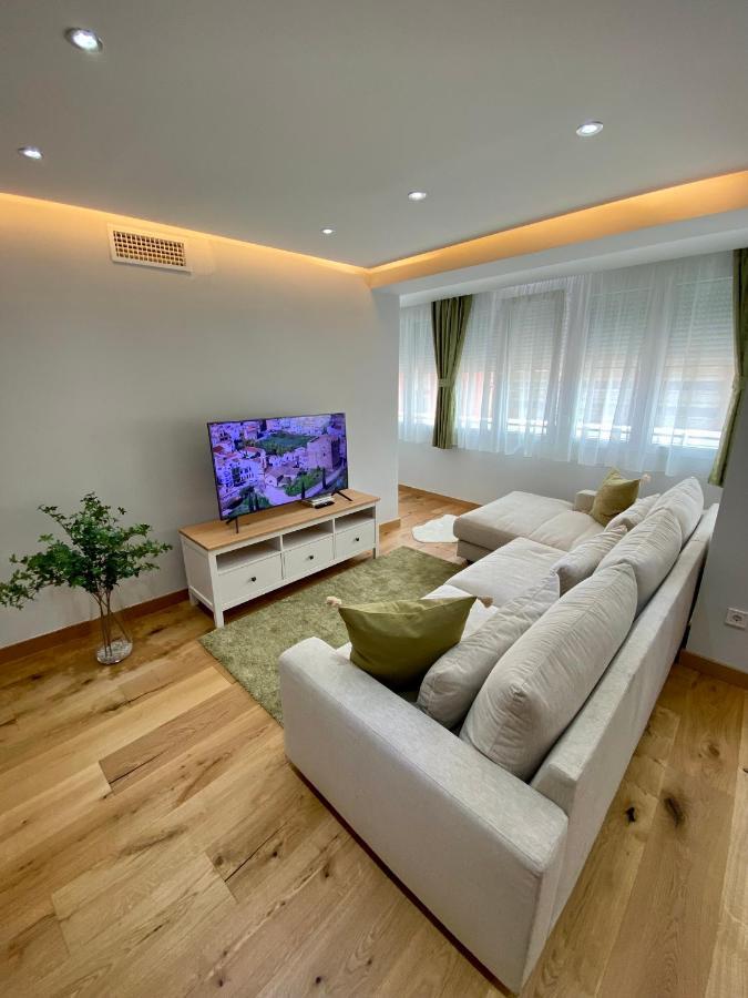 Apartamentos Prestige Suites Malaga I Exterior photo