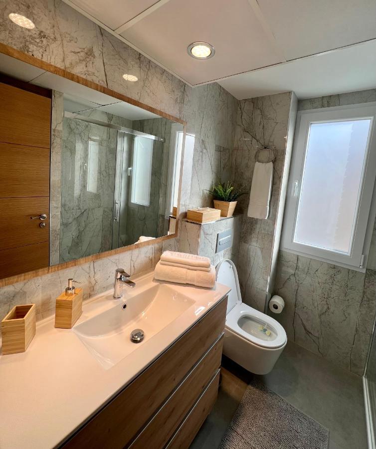 Apartamentos Prestige Suites Malaga I Exterior photo