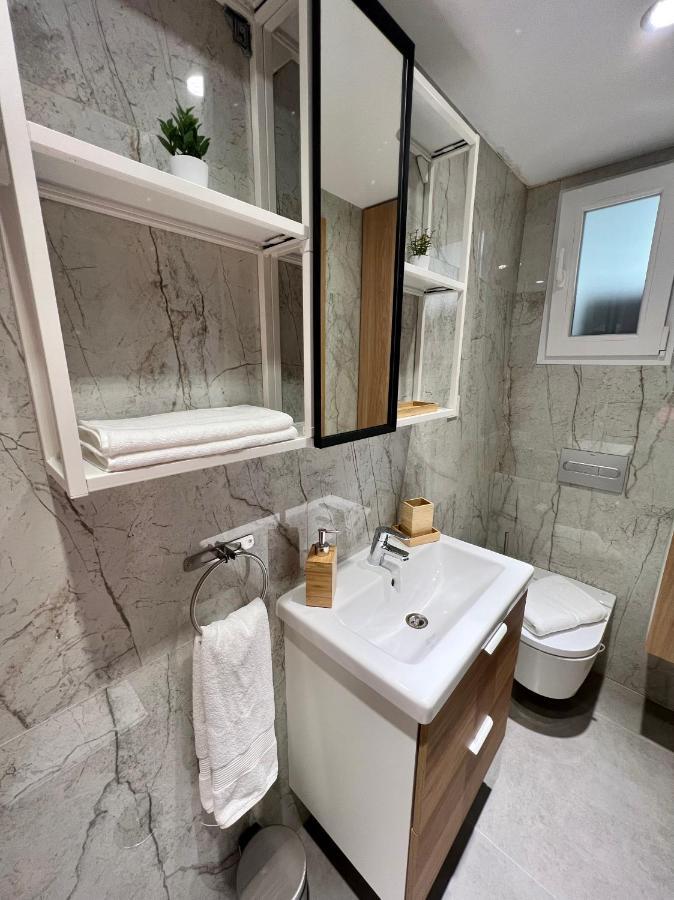 Apartamentos Prestige Suites Malaga I Exterior photo