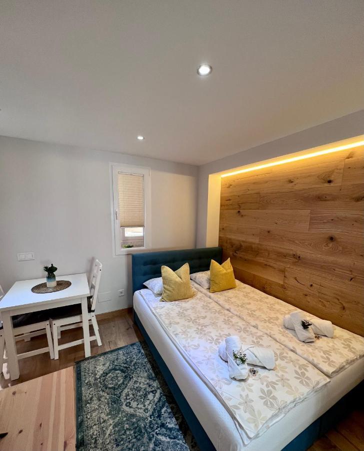 Apartamentos Prestige Suites Malaga I Exterior photo